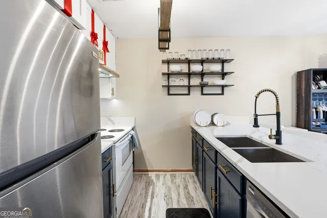 $259,000 | 6710 Gallant Court Southeast, Mableton, GA 30126