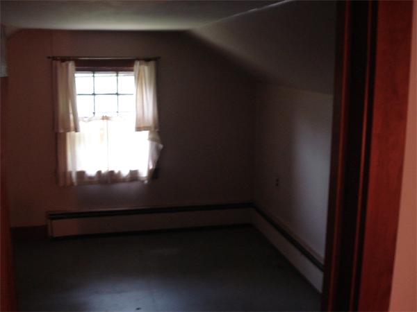 11 Waltham Road Wayland, MA 01778 - Photo 9 of 13