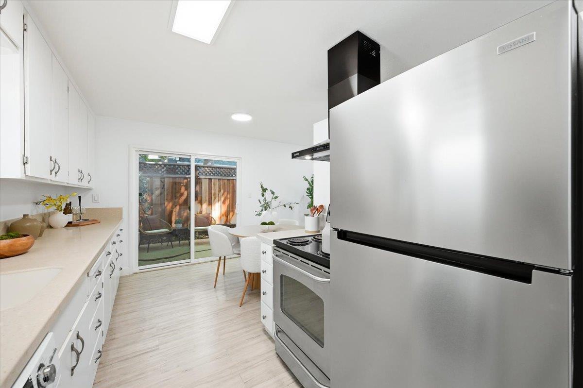 453 North Rengstorff Avenue, Unit 19 Mountain View, CA 94043 - Photo 25 of 56