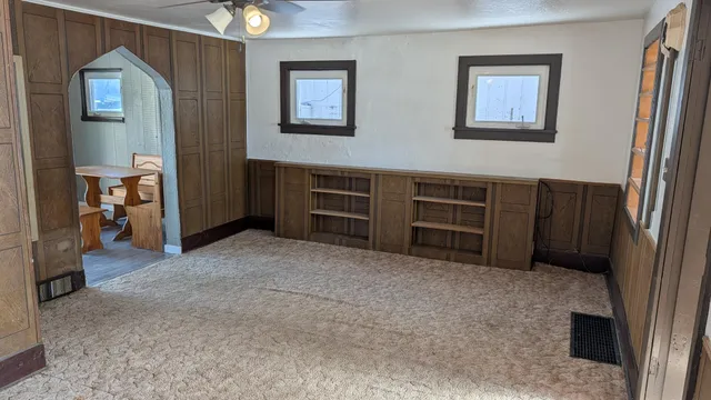 $132,900 | 1009 4th Avenue Northeast, Austin, MN 55912