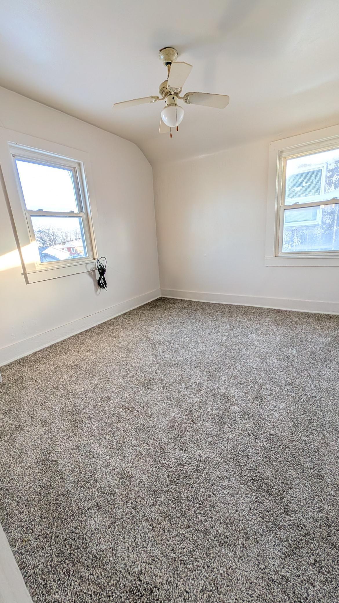 1009 4th Avenue Northeast Austin, MN 55912 - Photo 10 of 24