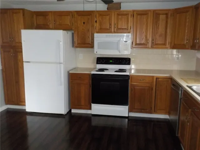 $774,900 | 118 Pear Street, Portsmouth, RI 02871