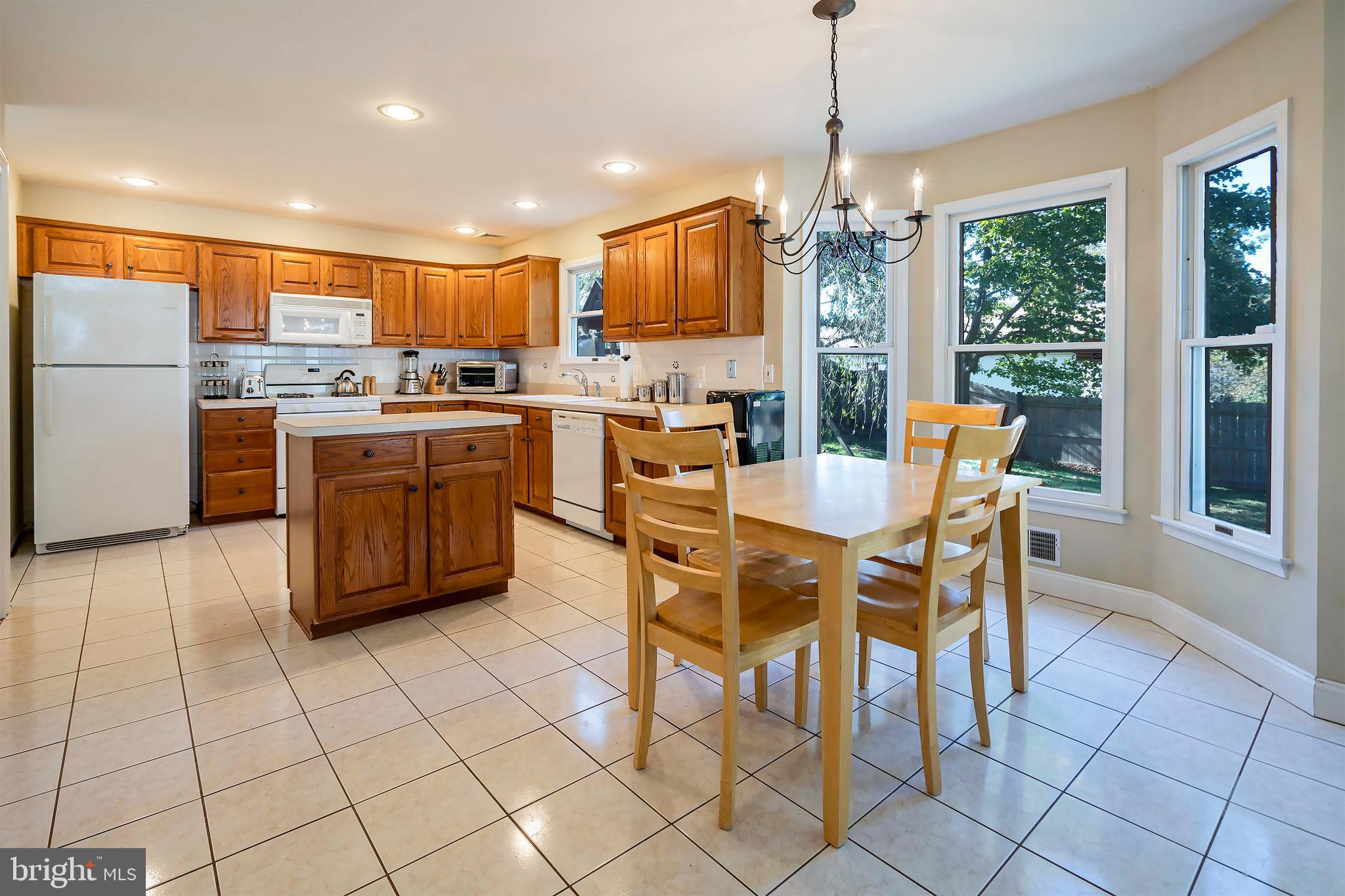364 Yeoman Road Manahawkin, NJ 08050 - Photo 13 of 25 Gallery Image 13