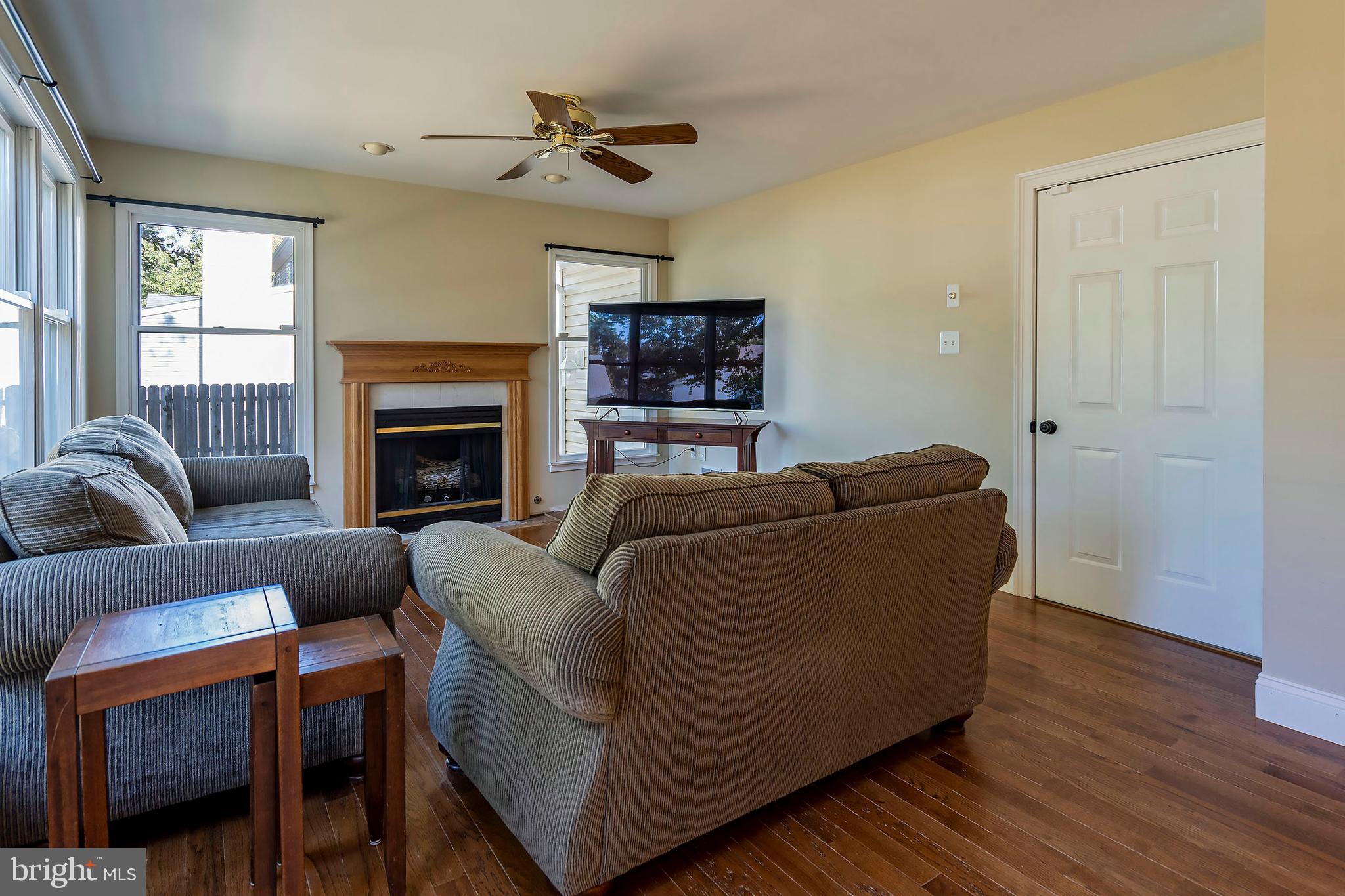 364 Yeoman Road Manahawkin, NJ 08050 - Photo 14 of 25 Gallery Image 14