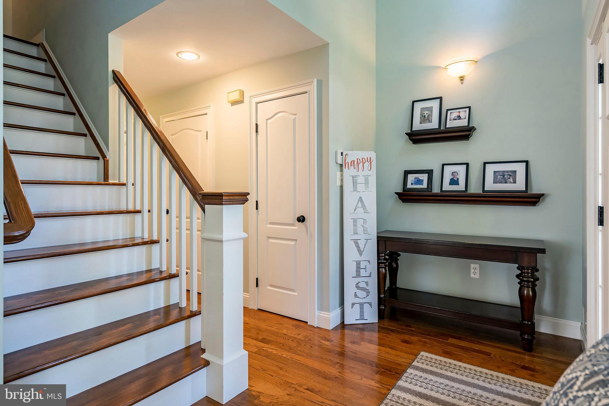 364 Yeoman Road Manahawkin, NJ 08050 - Photo 4 of 25 Gallery Image 4