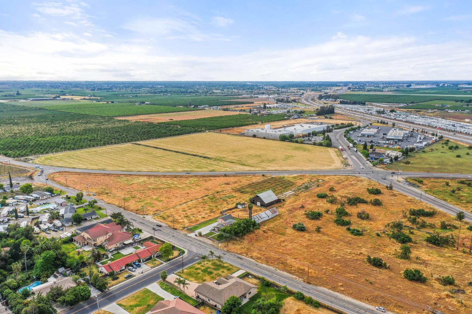 5000 Nunes Road Turlock, CA 95382 - Photo 18 of 57 an aerial view of residential building and ocean view