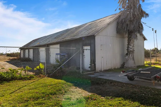 $2,200,000 | 5000 Nunes Road, Turlock, CA 95382