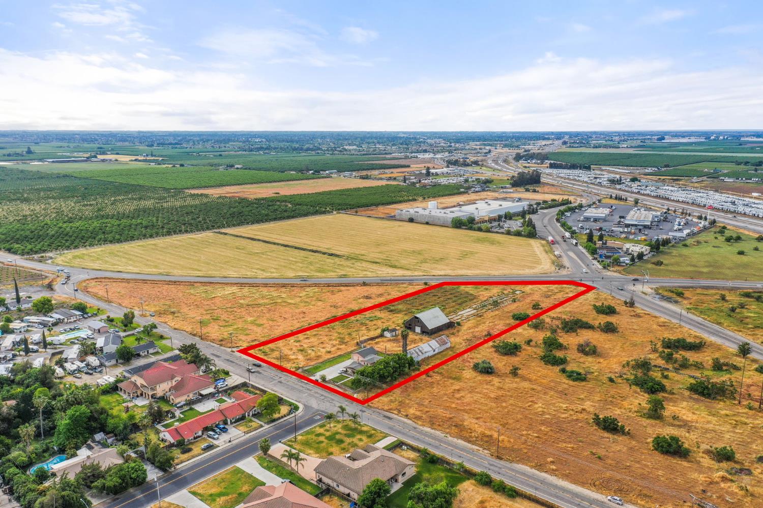 5000 Nunes Road Turlock, CA 95382 - Photo 7 of 57 an aerial view of tennis court