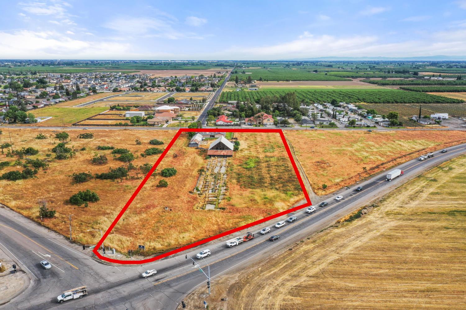 5000 Nunes Road Turlock, CA 95382 - Photo 8 of 57 a view of swimming pool with a terrace