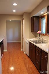 5046 Milburn Road St. Louis, MO 63129 - Photo 14 of 40 Gallery Image 14