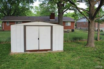 5046 Milburn Road St. Louis, MO 63129 - Photo 39 of 40 Gallery Image 39