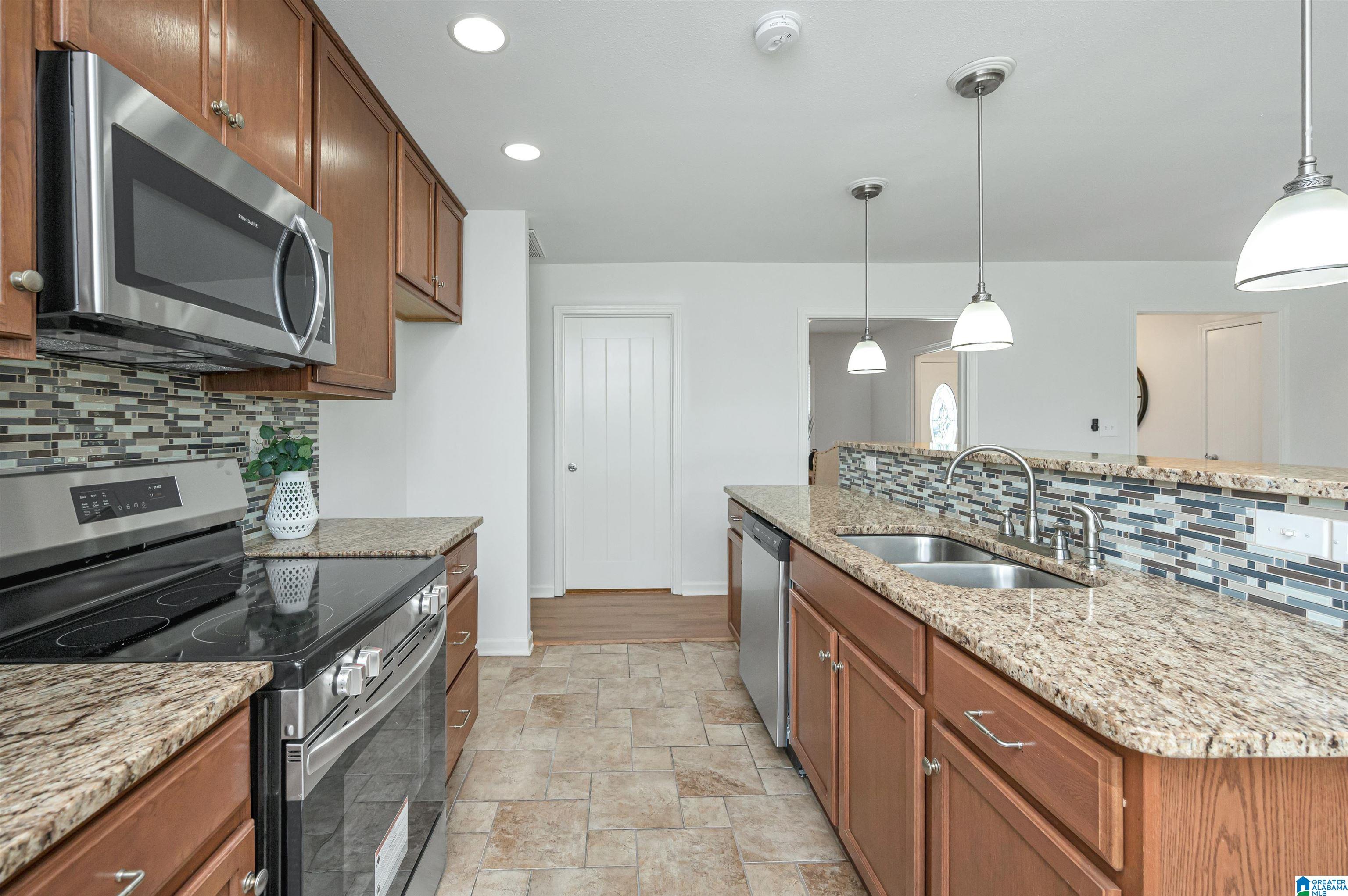 5822 Cherry Road Pinson, AL 35126 - Photo 16 of 41