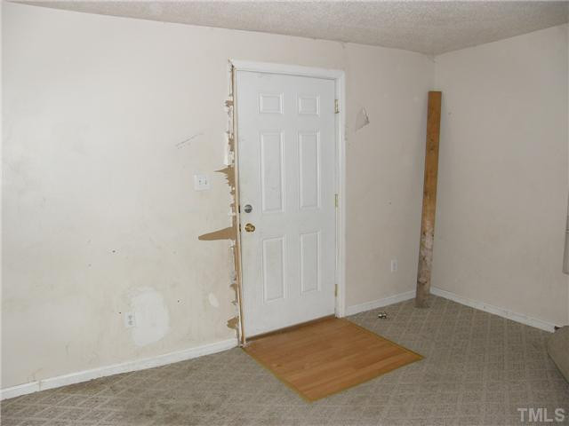 637 Coleman Street Raleigh, NC 27610 - Photo 4 of 6 Photo 4