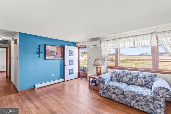 $275,000 | 3530 East Prospect Road, York, PA 17402