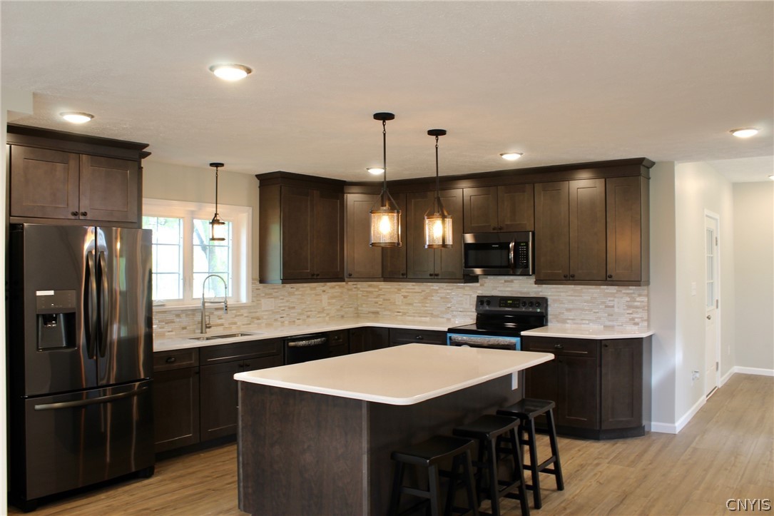 1523 Smith Ridge Road Chittenango, NY 13037 - Photo 11 of 43 Gallery Image 11
