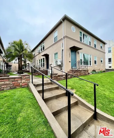 $2,575 | 1843 North Normandie Avenue, Unit 3, Los Angeles, CA 90027