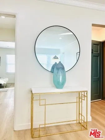 $2,575 | 1843 North Normandie Avenue, Unit 3, Los Angeles, CA 90027