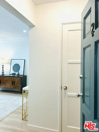 $2,575 | 1843 North Normandie Avenue, Unit 3, Los Angeles, CA 90027