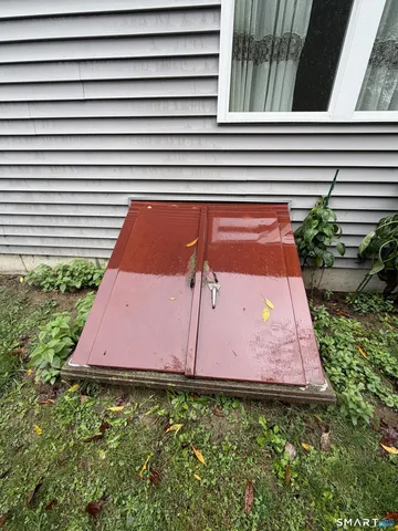 $1,650 | 91 Reynolds Bridge Road, Unit B, Thomaston, CT 06787