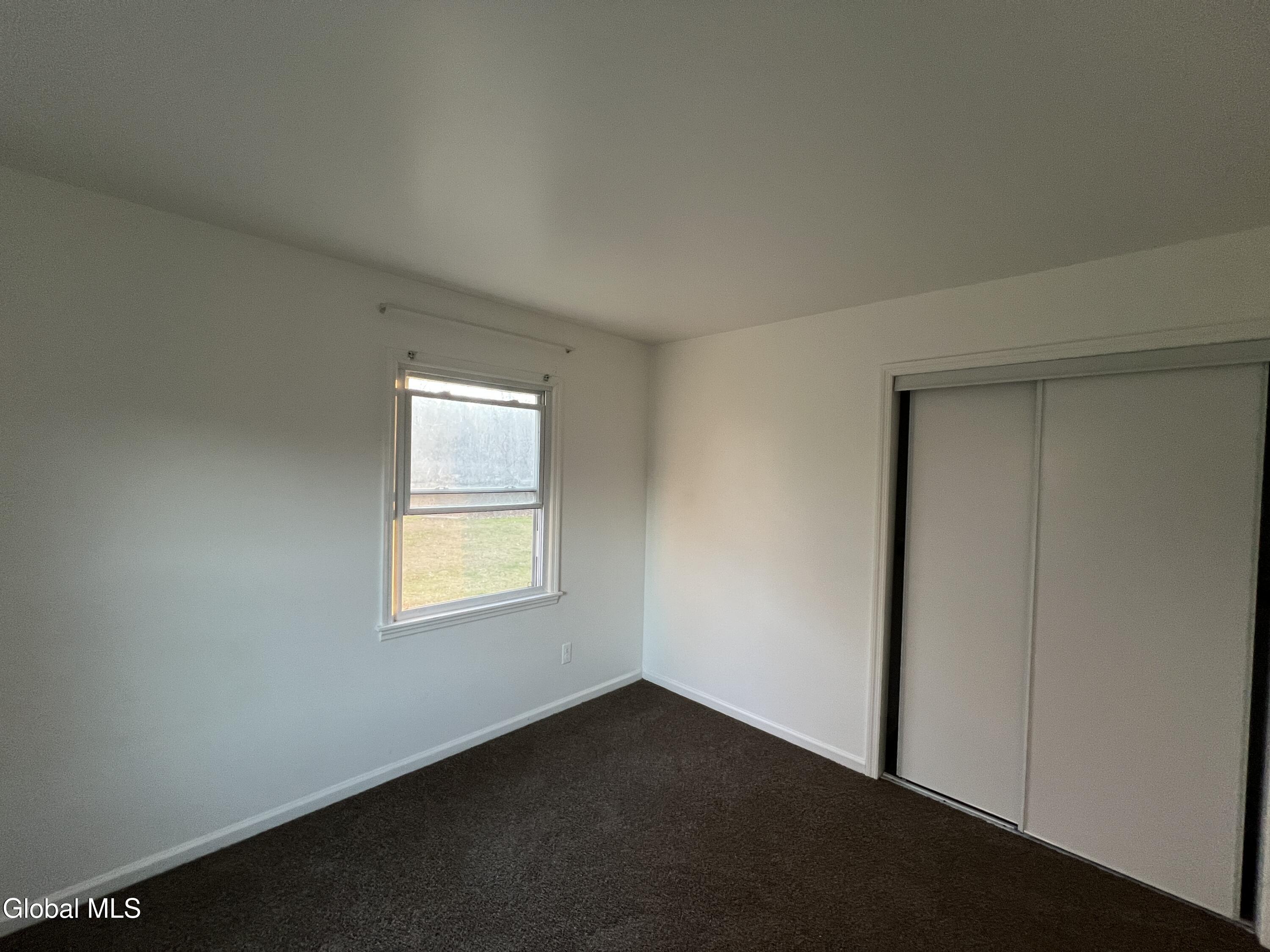 11-21 Ashdown Road, Unit 15D Clifton Park, NY 12019 - Photo 10 of 15 Bedroom 2