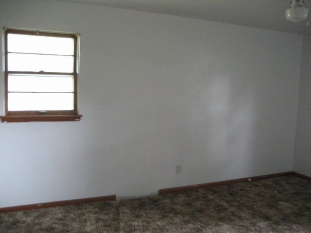 1210 Spring Bay Road East Peoria, IL 61611 - Photo 9 of 15 Gallery Image 9