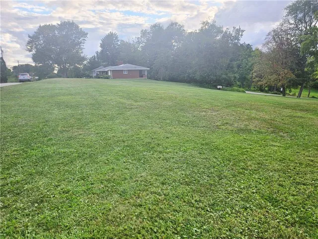 $52,500 | 2 Fritchman Drive, Jeannette, PA 15644