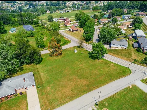 $47,500 | 2 Fritchman Drive, Jeannette, PA 15644