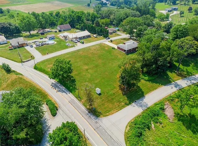 $52,500 | 2 Fritchman Drive, Jeannette, PA 15644