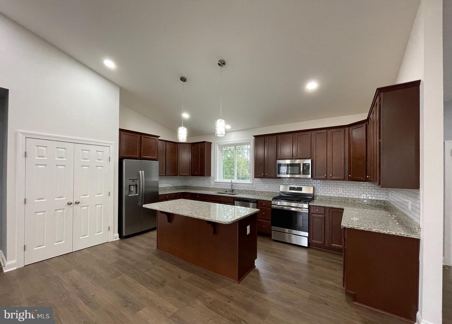 1906 Porter Road Bear, DE 19701 - Photo 2 of 17 Kitchen