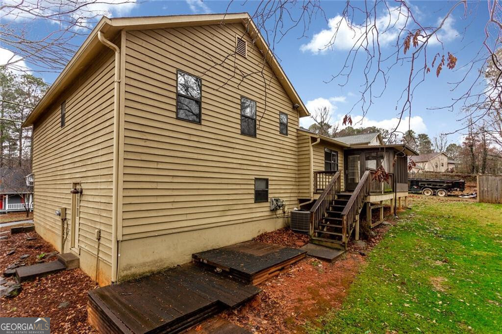 2401 Jack Creek Road Southwest Marietta, GA 30008 - Photo 10 of 40
