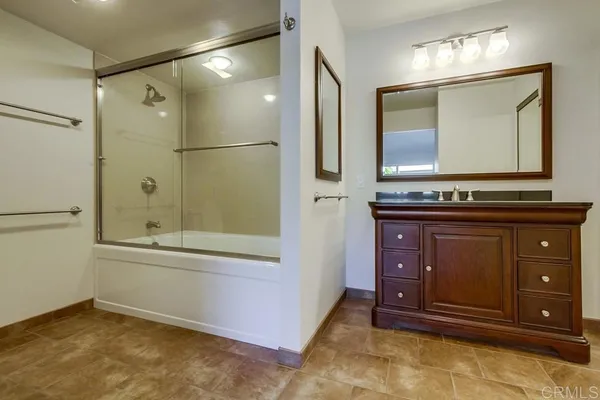 $4,995 | 823 Sea Turf Circle, Solana Beach, CA 92075