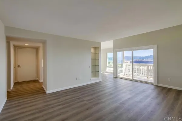 $4,995 | 823 Sea Turf Circle, Solana Beach, CA 92075