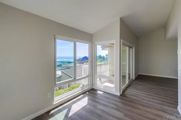 $4,995 | 823 Sea Turf Circle, Solana Beach, CA 92075