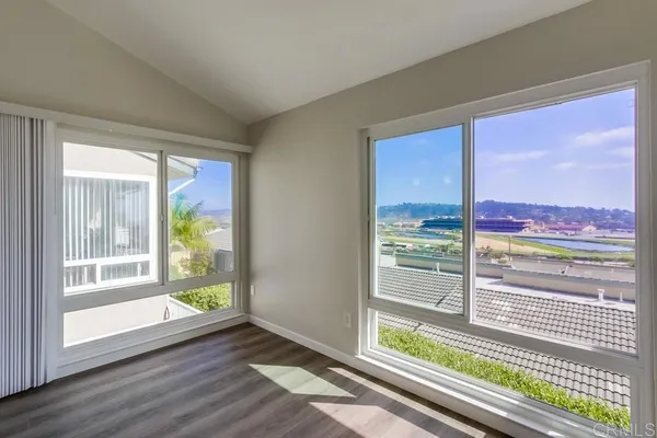 $4,995 | 823 Sea Turf Circle, Solana Beach, CA 92075