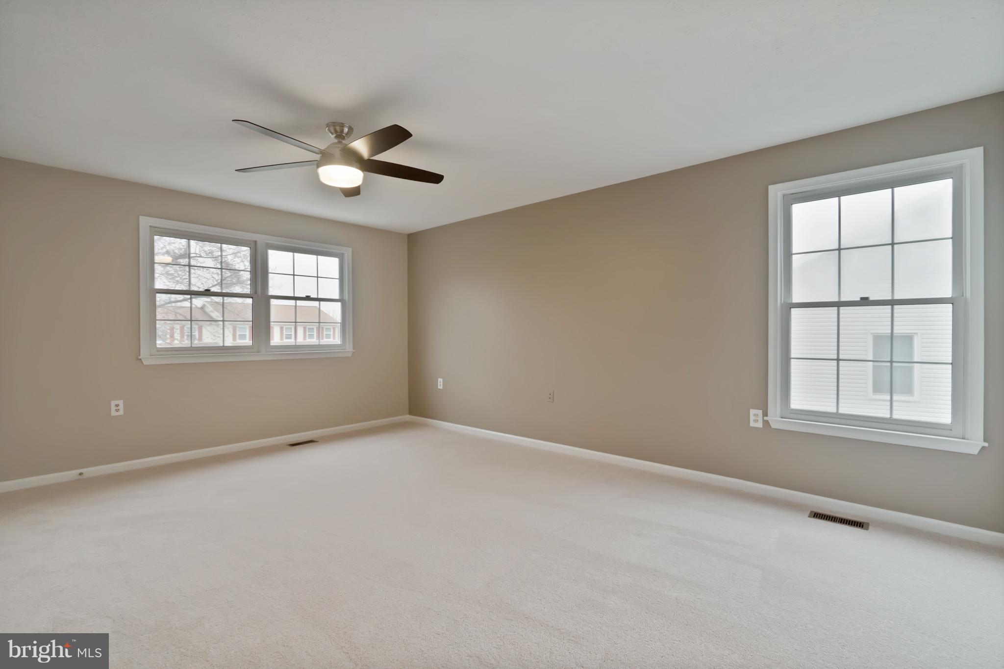 9366 Hidden Spring Drive Manassas, VA 20112 - Photo 15 of 27 Bedroom (Master)