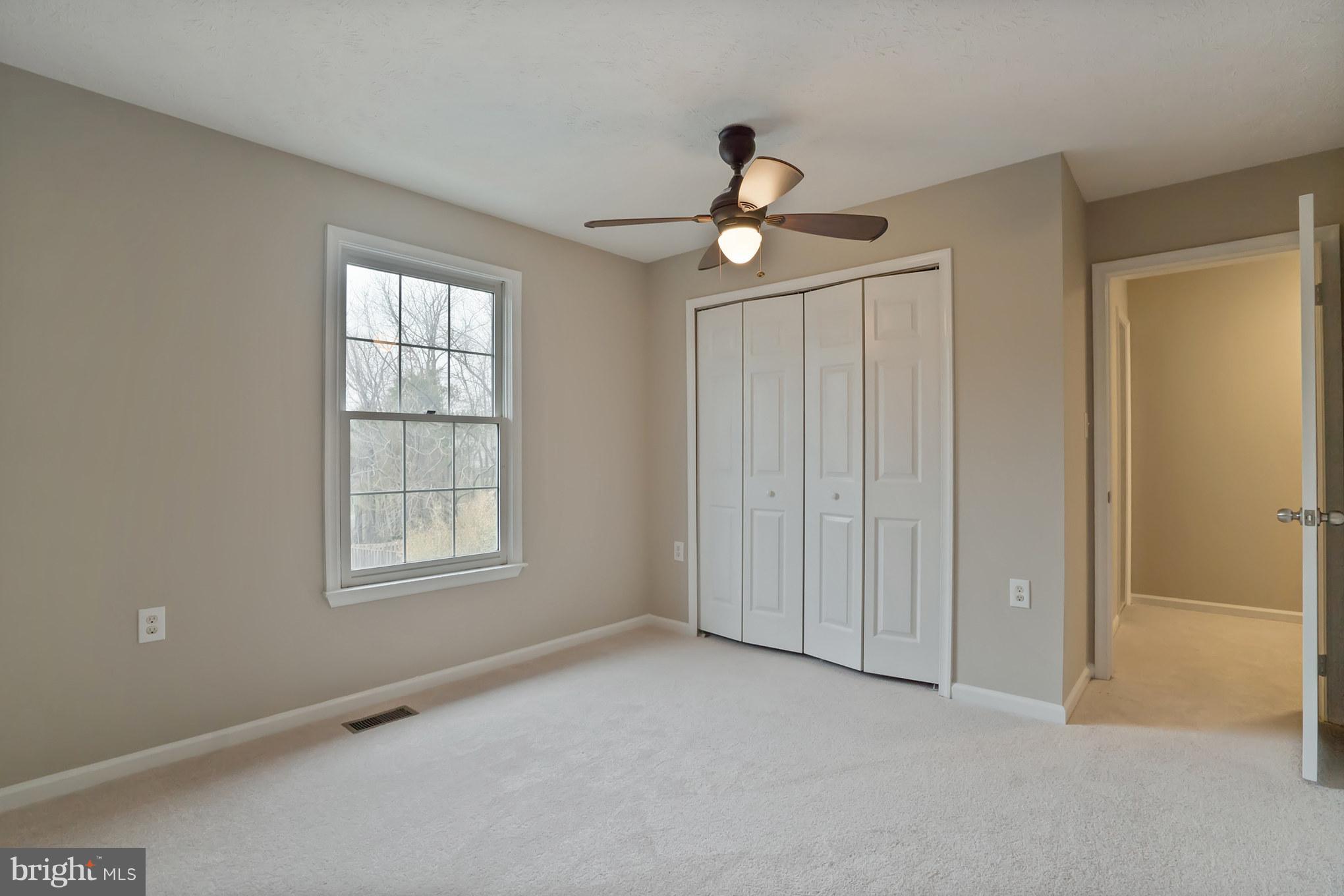 9366 Hidden Spring Drive Manassas, VA 20112 - Photo 17 of 27 Bedroom