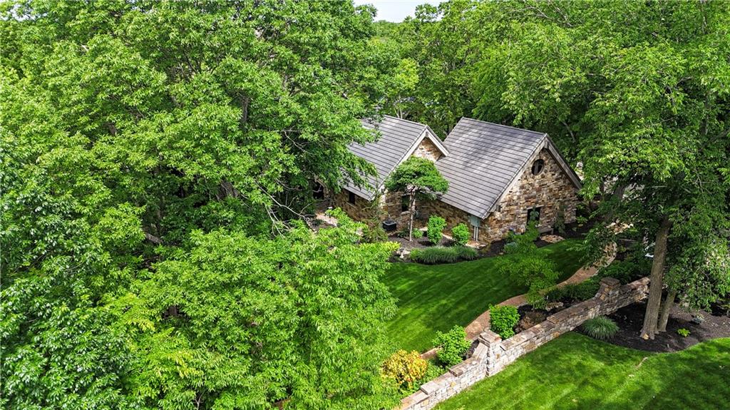 16900 South Highland Ridge Drive Loch Lloyd, MO 64012 - Photo 5 of 97