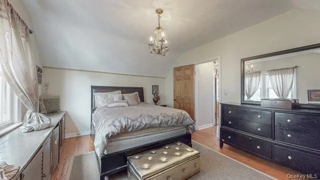 $1,149,000 | 46-03 195th Street | Auburndale