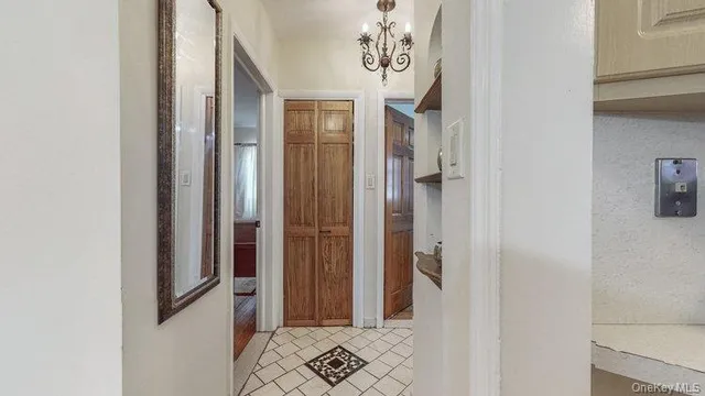 $1,149,000 | 46-03 195th Street | Auburndale