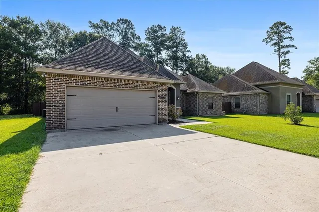 $293,000 | 47135 Vineyard Tr, Hammond, LA 70401