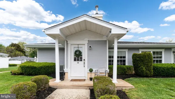 $198,000 | 2139 East Chestnut Avenue, Unit 19, Vineland, NJ 08361