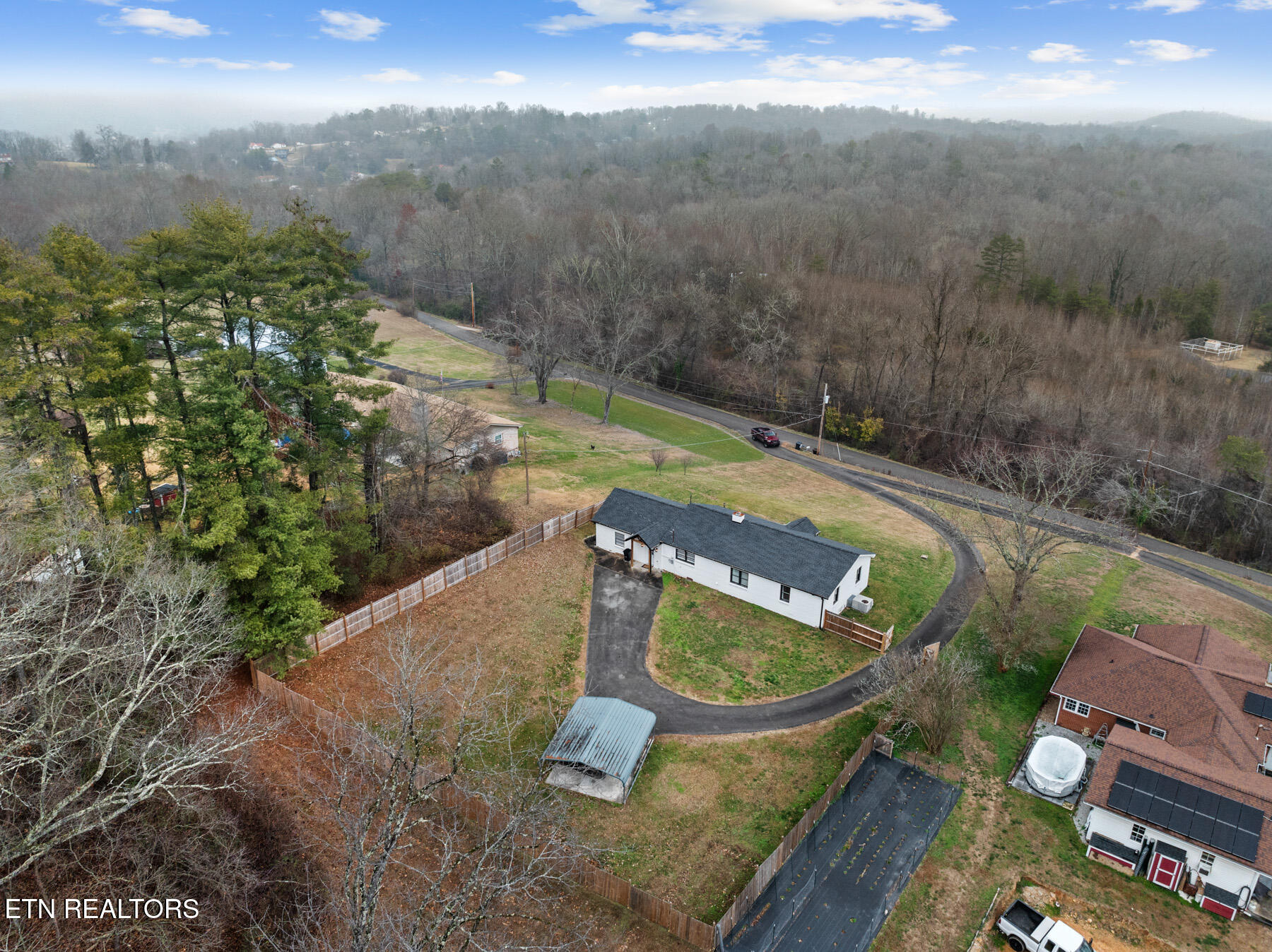 448 Woolsey Road Harriman, TN 37748 - Photo 8 of 43 DJI_20260107094703_0681_D