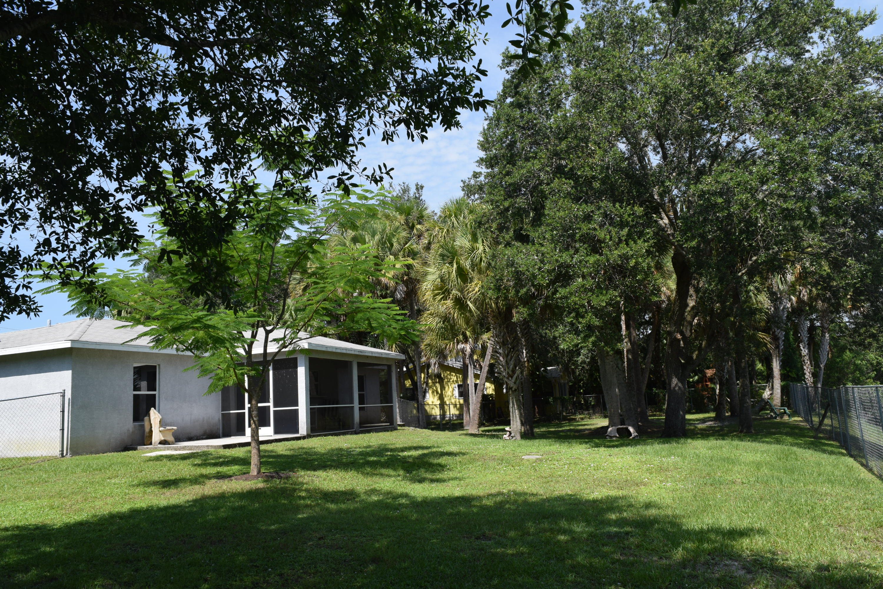 1711 Southwest Fortune Road Port St. Lucie, FL 34953 - Photo 18 of 25 DSC_0190