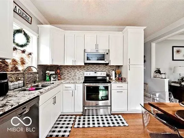 $2,195 | 10267 Blue Sky Drive, Avon, IN 46123