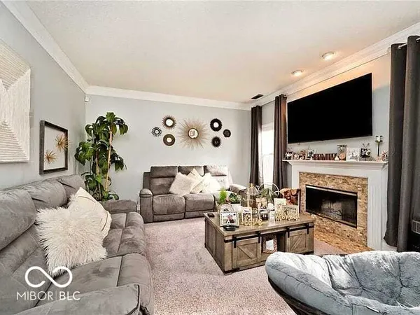 $2,195 | 10267 Blue Sky Drive, Avon, IN 46123