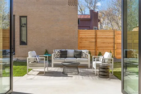 a view of a back yard of the house