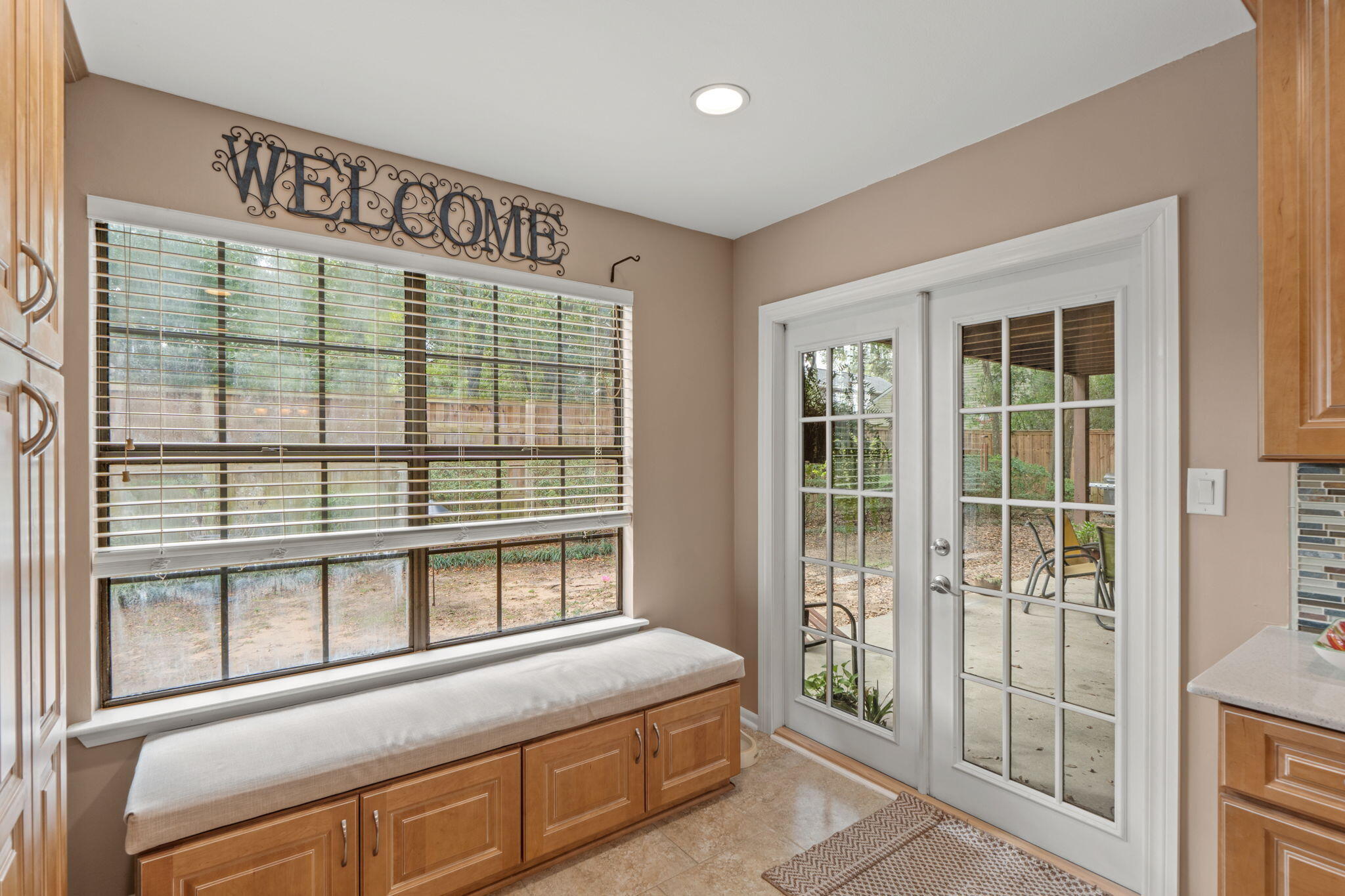 4831 East Olive Road, Unit 1A Pensacola, FL 32514 - Photo 15 of 28 14-web-or-mls-Final-14