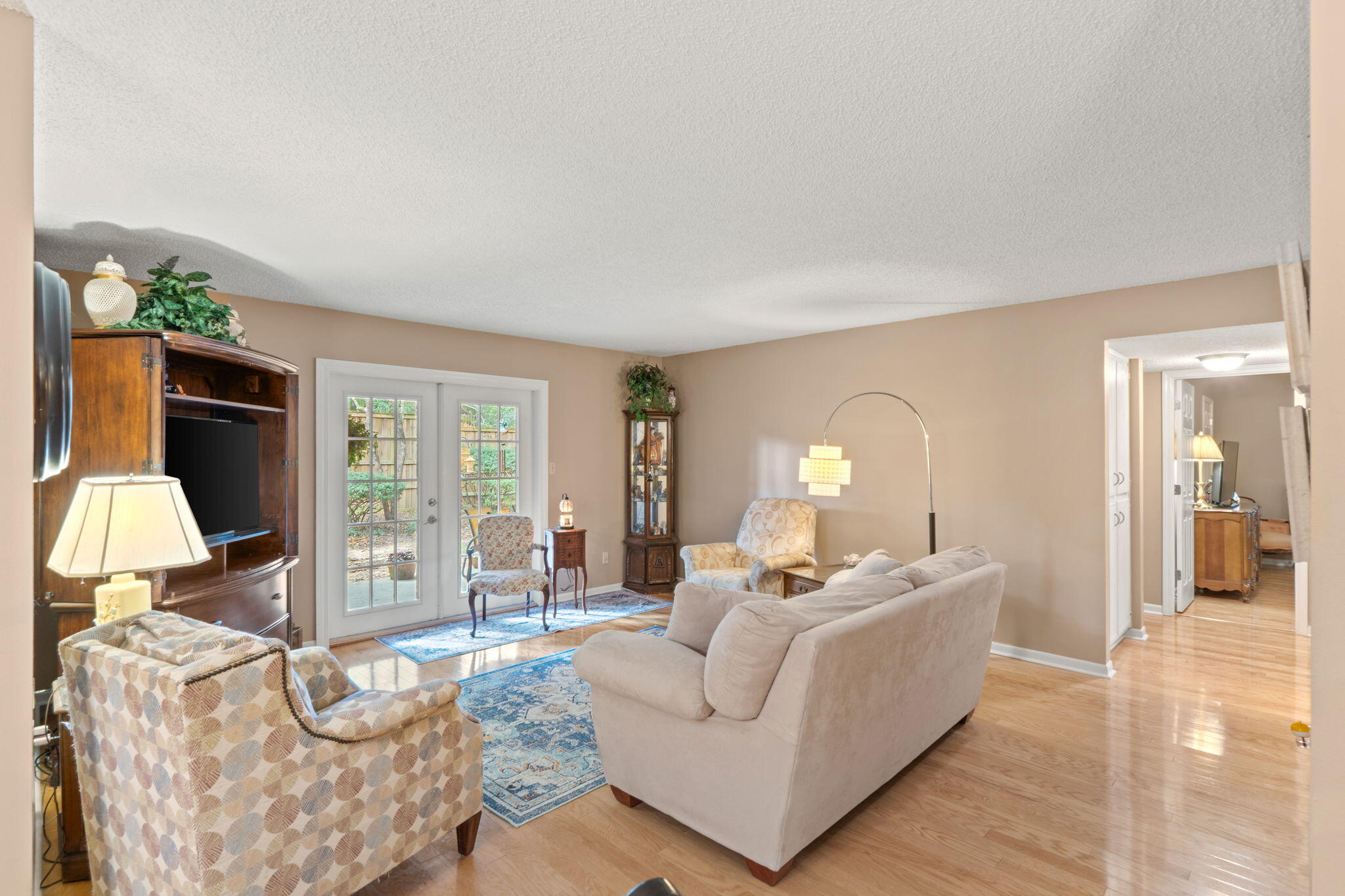 4831 East Olive Road, Unit 1A Pensacola, FL 32514 - Photo 8 of 28 4-web-or-mls-Final-4