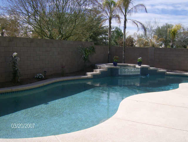 917 West Kathleen Road Phoenix, AZ 85023 - Photo 2 of 6 Additional Photo