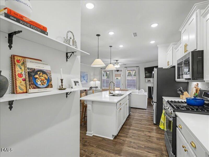 724 Summer Music Lane Raleigh, NC 27603 - Photo 14 of 70 19-Kitchen